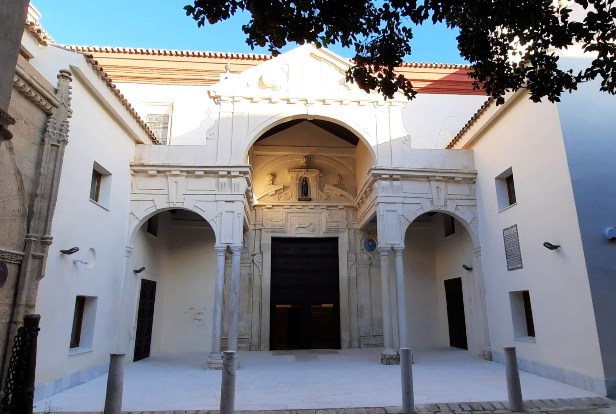 LA IGLESIA DE SANTA CLARA RECUPERA SU ESPLENDOR...VEINTICINCO AÑOS DESPUÉS